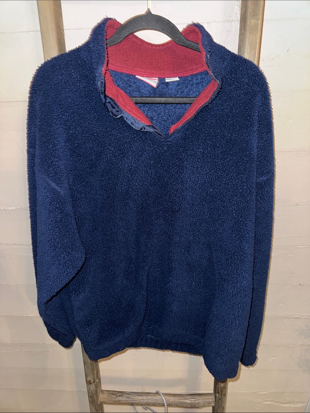 Bugle Boy Navy Sherpa Pullover with Burgundy Trim No Zipper M VTG